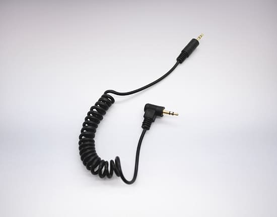 3.5mm Male Stereo to Angled Male Stereo Curly Cable (1 Meter)