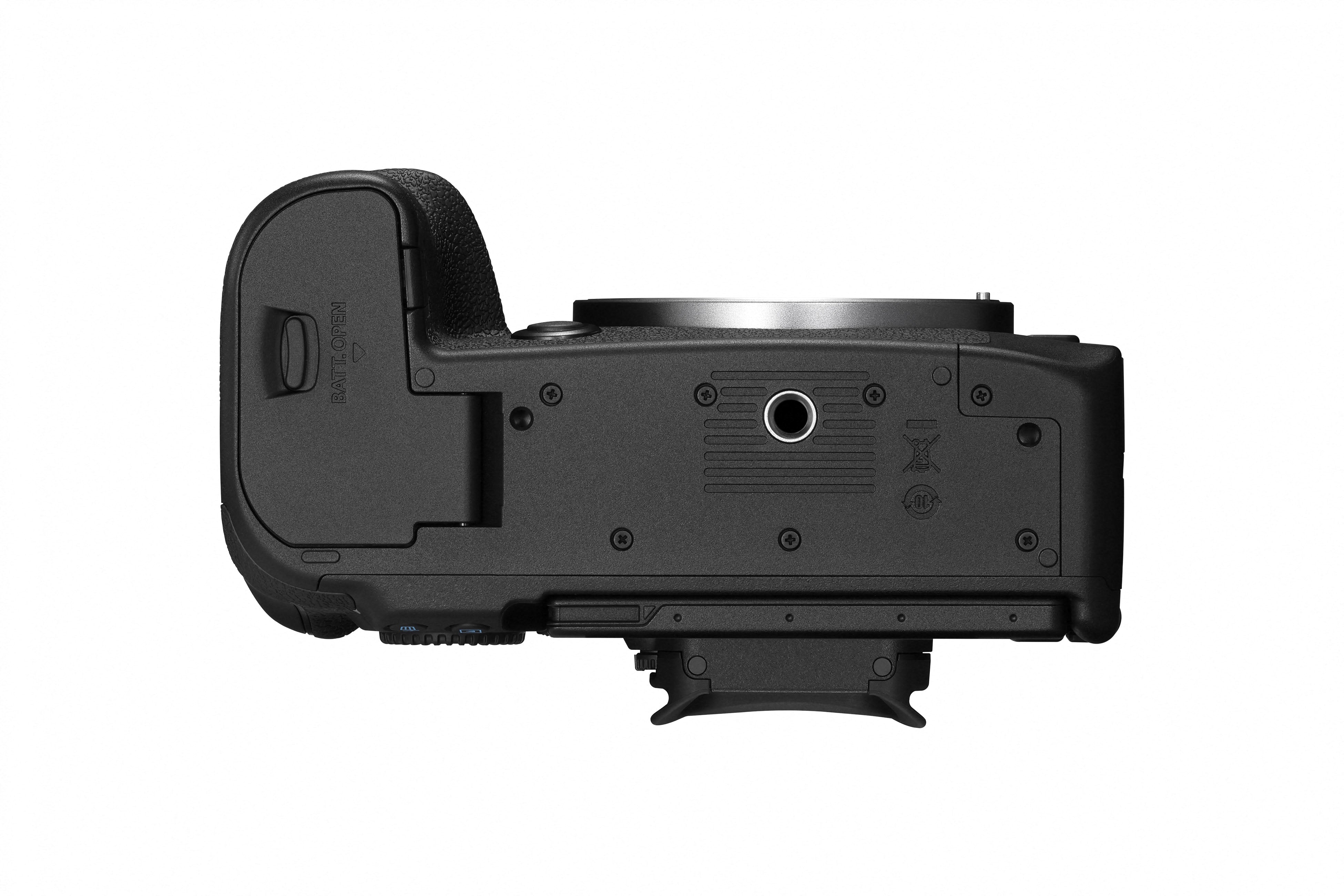 Canon EOS R6 Mark III With RF 24-105mm f/4-7.1 IS STM Lens