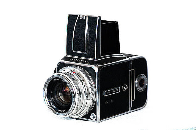 Used Hasselblad 500C/M With 80mm f/2.8 Planar Lens [S2504202401]