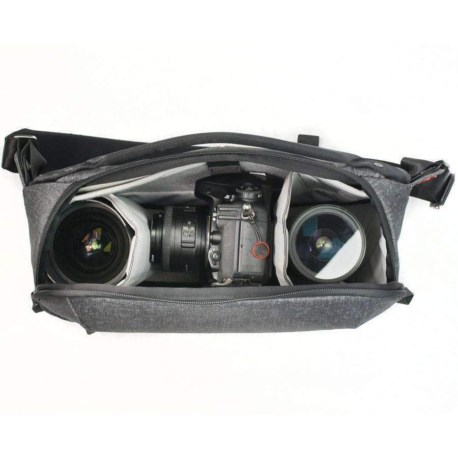 Peak Design Everyday Sling 10L Charcoal Peak Design Bag - Sling/Messenger
