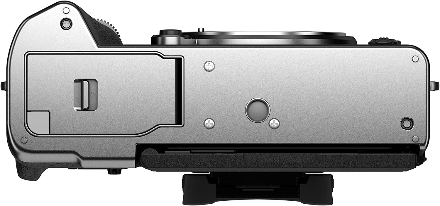 Fujifilm X-T5 Mirrorless Digital Camera XF18-55mm Lens Kit Silver