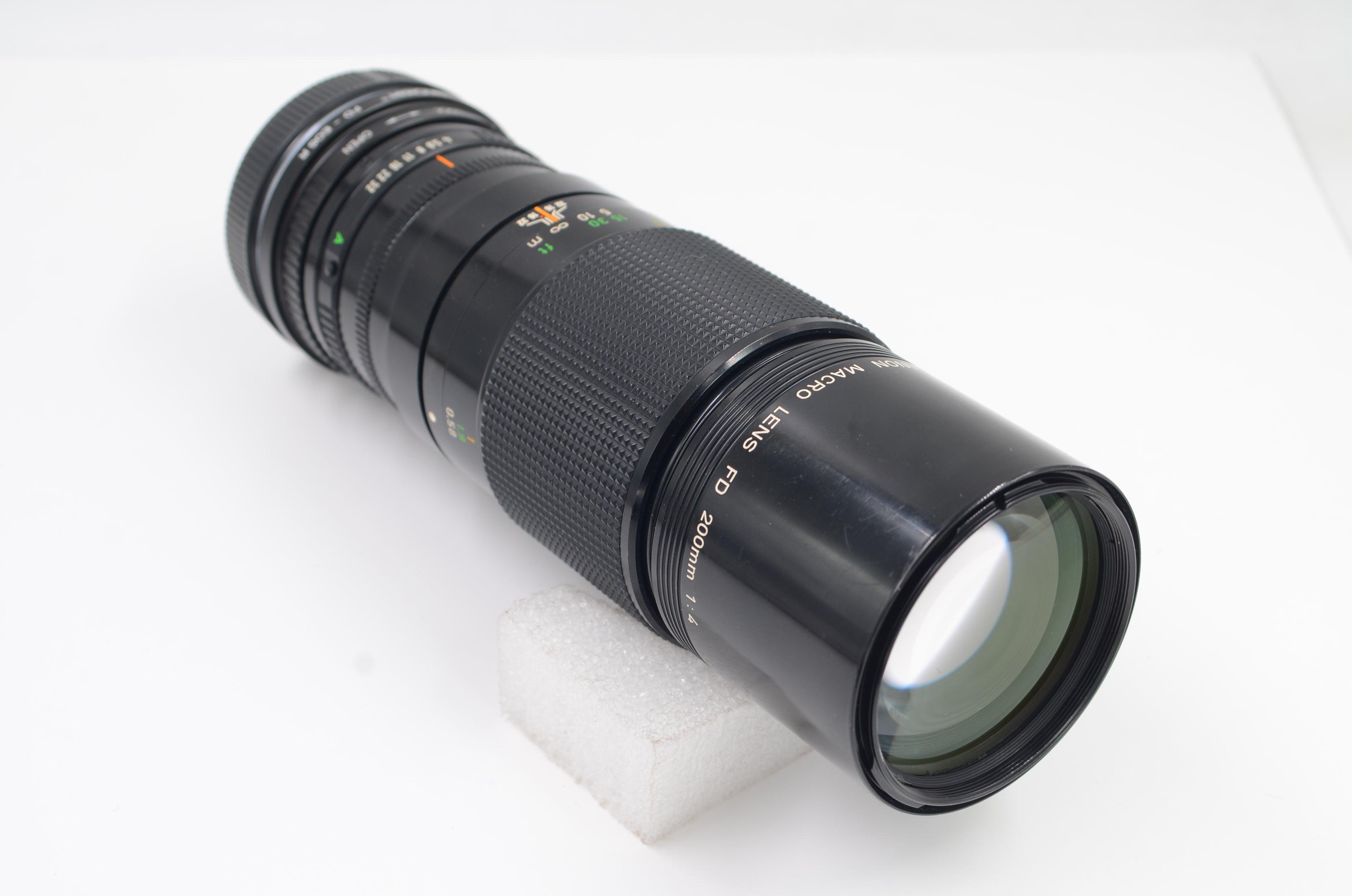 Used Canon FD 200mm f/4 Macro for RF-Mount (FD to RF Adapter Included)