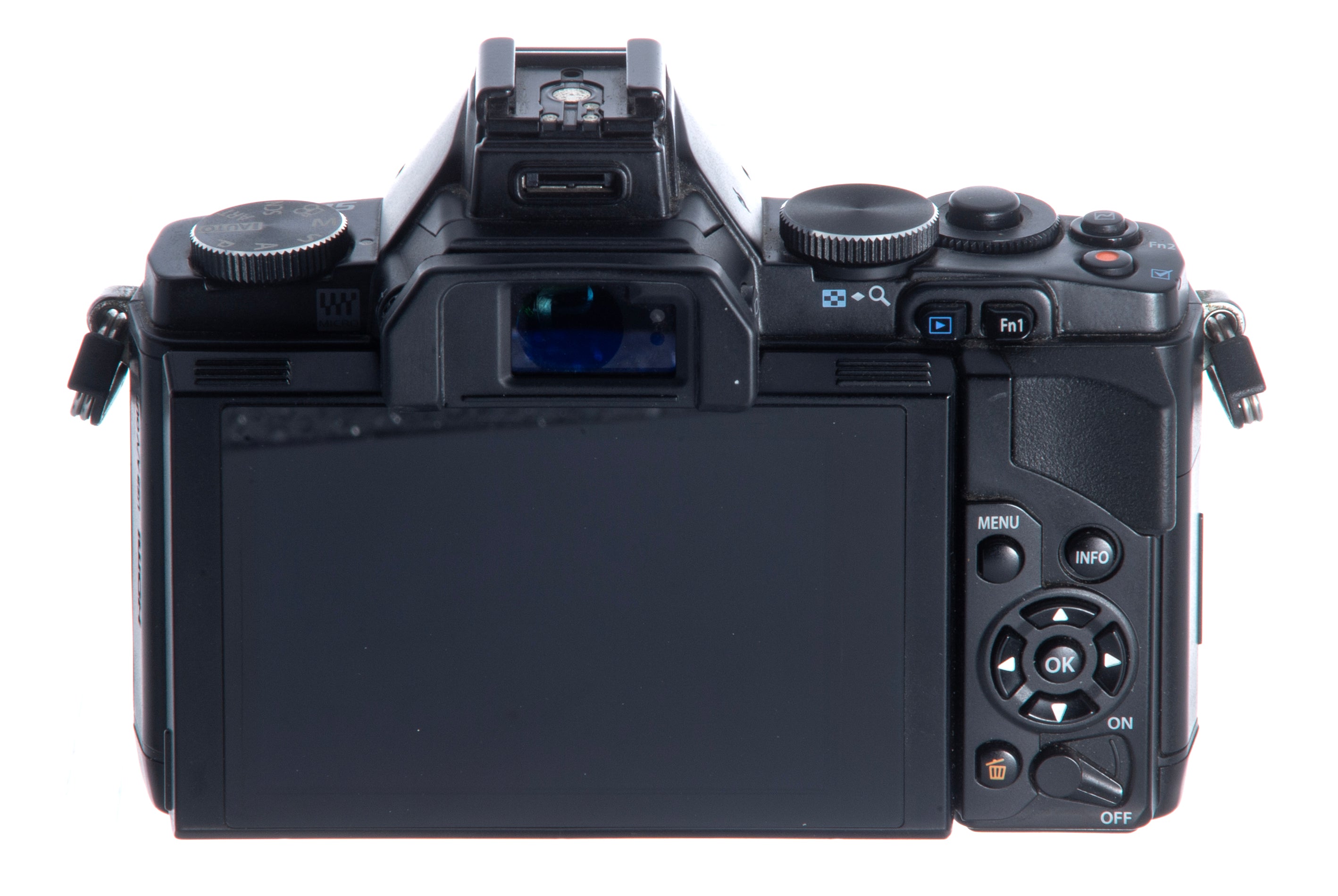 Used Olympus OM-D E-M5 with Lens and Dive Housing [S15102501]