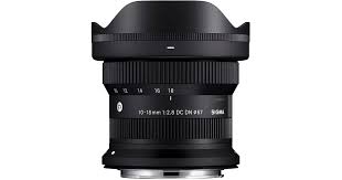 Canon RF-S 10-18mm F4.5-6.3 IS STM