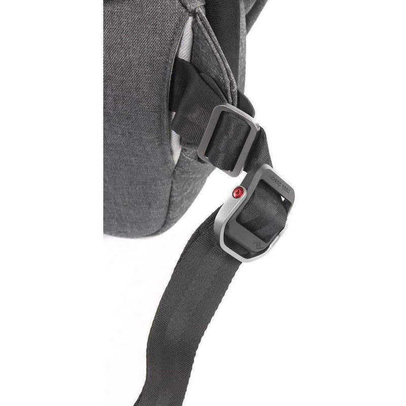 Peak Design Everyday Sling 10L Charcoal Peak Design Bag - Sling/Messenger