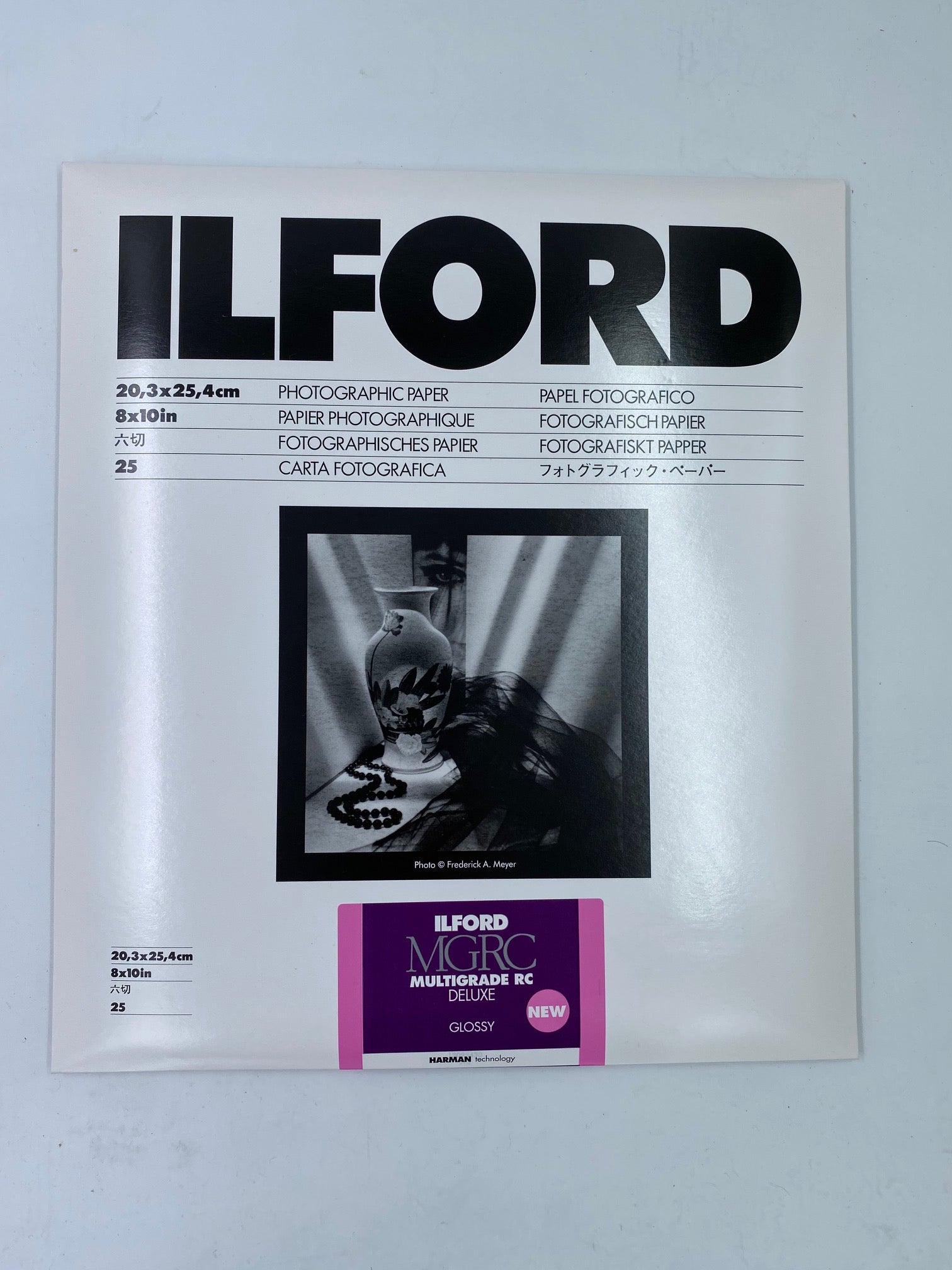 Ilford Multigrade RC Deluxe Pearl 8x10" Photo Paper (25 Sheets) Ilford B/W Photo Paper