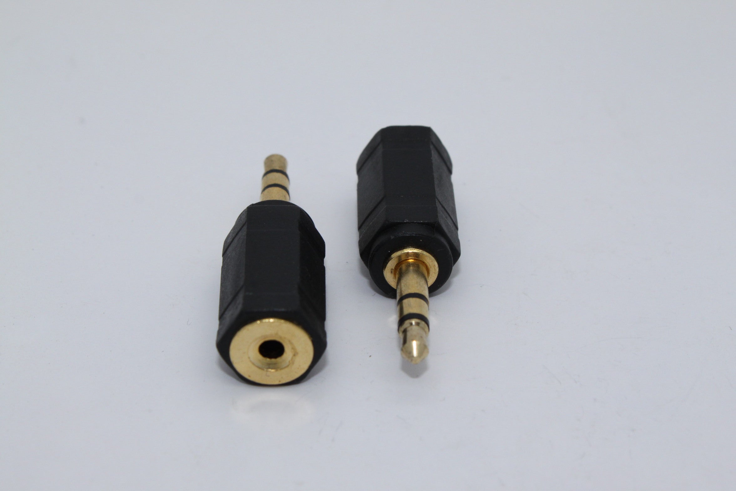 2.5mm Female Stereo to 3.5mm Male Stereo Adapter Cyberdyne Audio Accessories